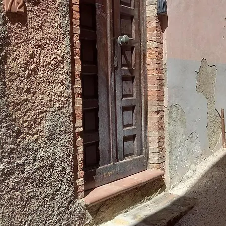 Charme Und Entspannung Im Historischen Zentrum Gavorrano