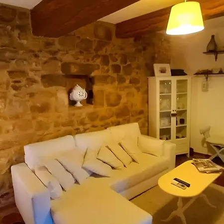 Apartment Charme Und Entspannung Im Historischen Zentrum